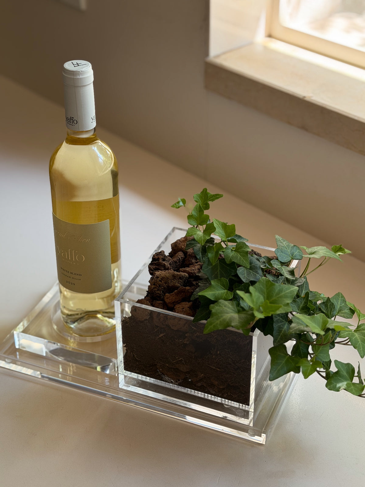WINE & GROW